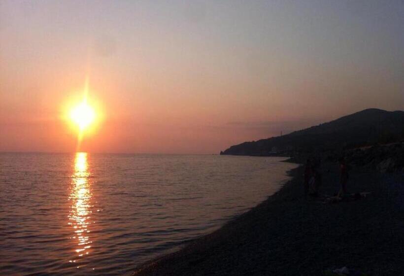 ホテル Marina Blu