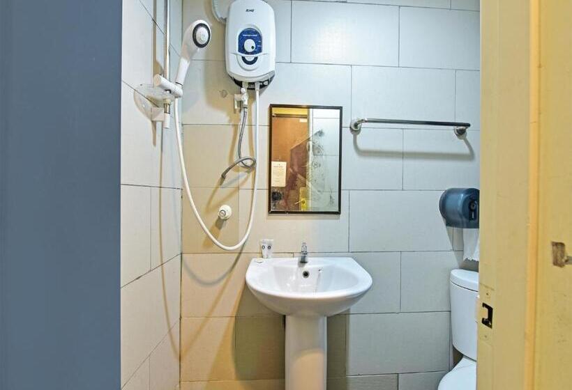 هتل Oyo 91009 One Enigma