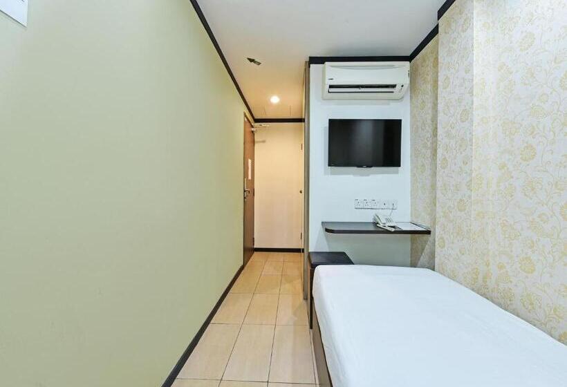 هتل Oyo 91009 One Enigma