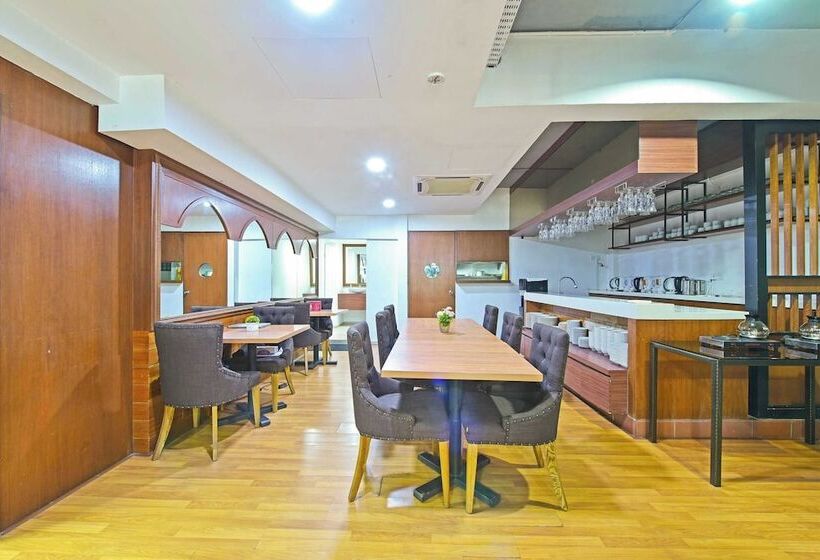 هتل Oyo 91009 One Enigma