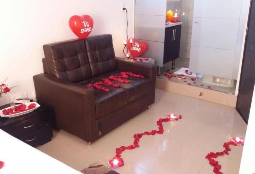 هتل Puerta De Luna