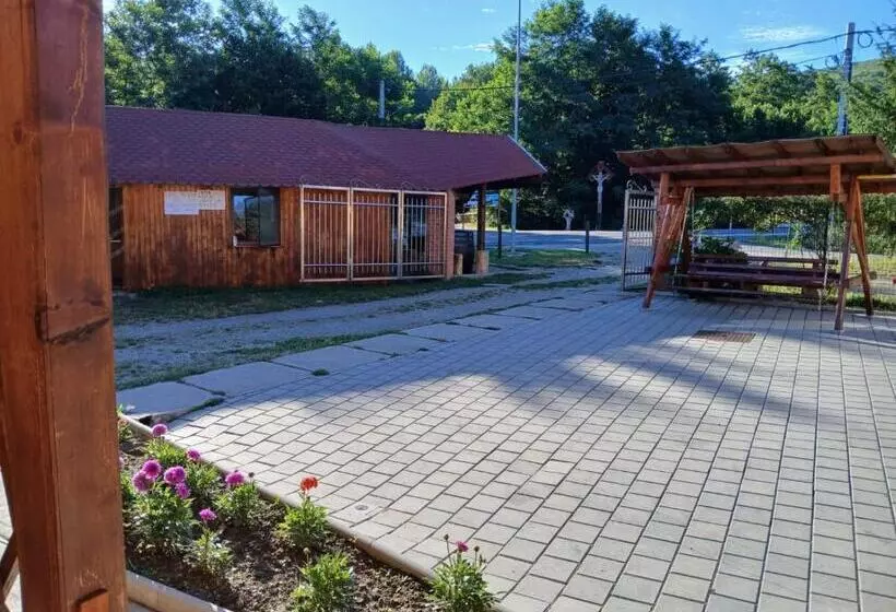 Pensiunea Dateș