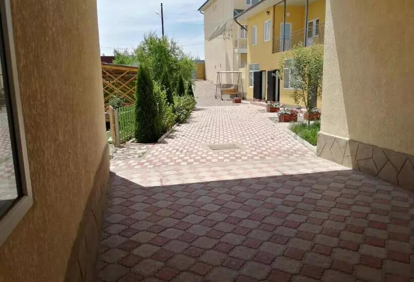 پانسیون Guest House Arbat