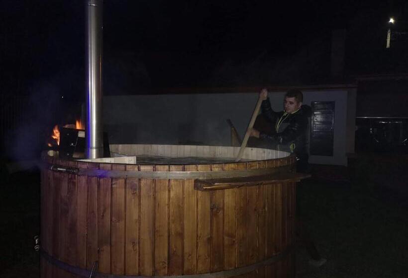 پانسیون Szekeres Vendégház