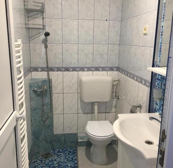 پانسیون Szekeres Vendégház