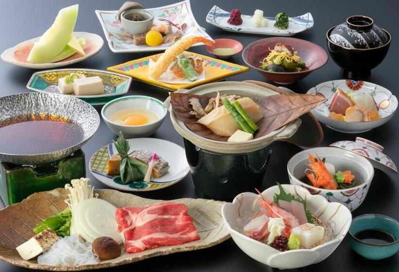 료칸 琵琶湖グランドホテル京近江