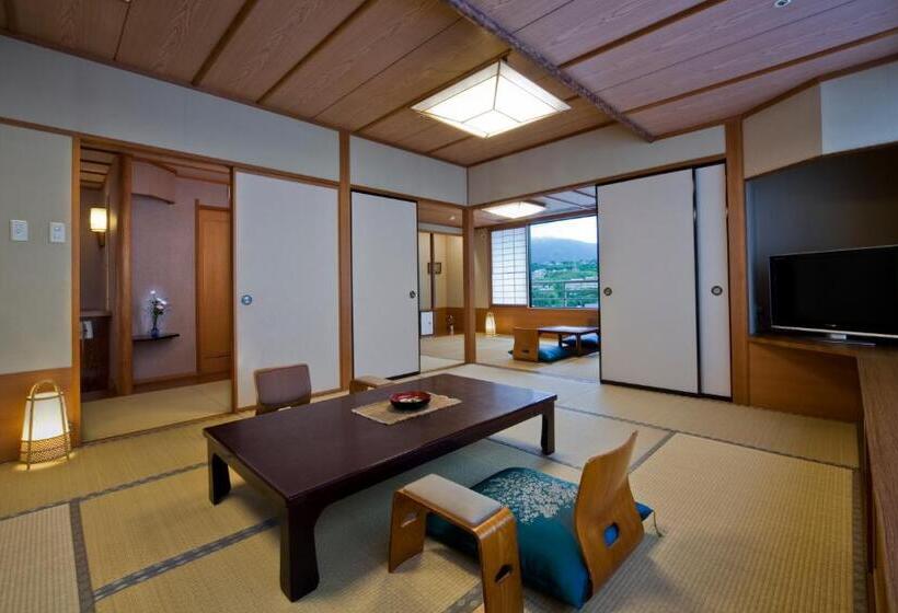 료칸 琵琶湖グランドホテル京近江
