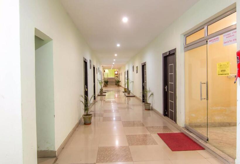 Super Hotel O Shantila Inn