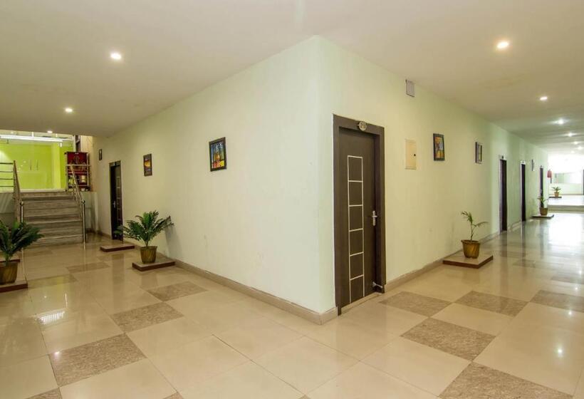 Super Hotel O Shantila Inn