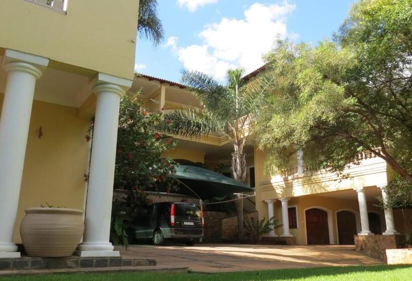 Bed and Breakfast Eagles Rock Guest House