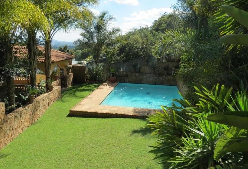 Bed and Breakfast Eagles Rock Guest House