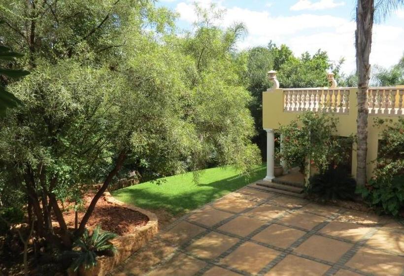 Bed and Breakfast Eagles Rock Guest House