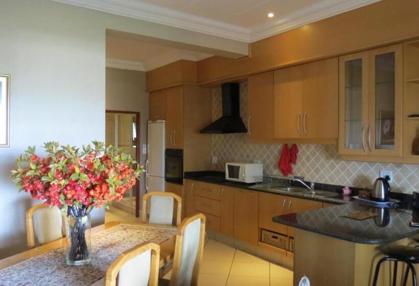 Bed and Breakfast Eagles Rock Guest House