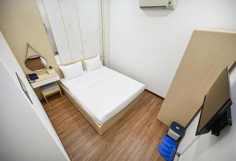 هتل Sunrise Airport