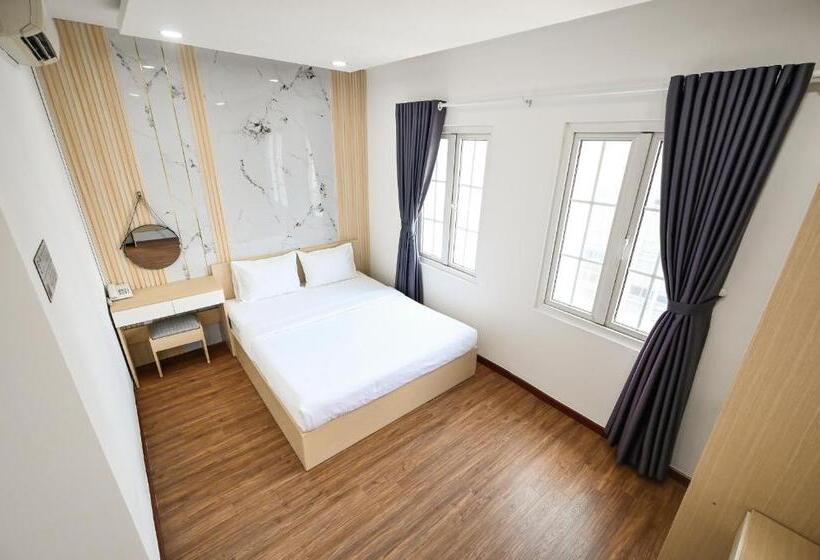 هتل Sunrise Airport