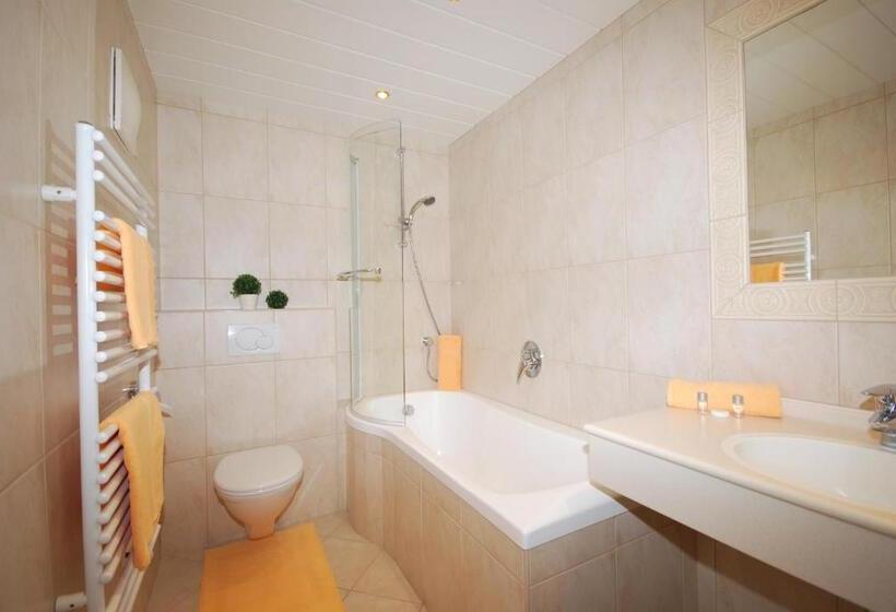 פנסיון Haus Amaris