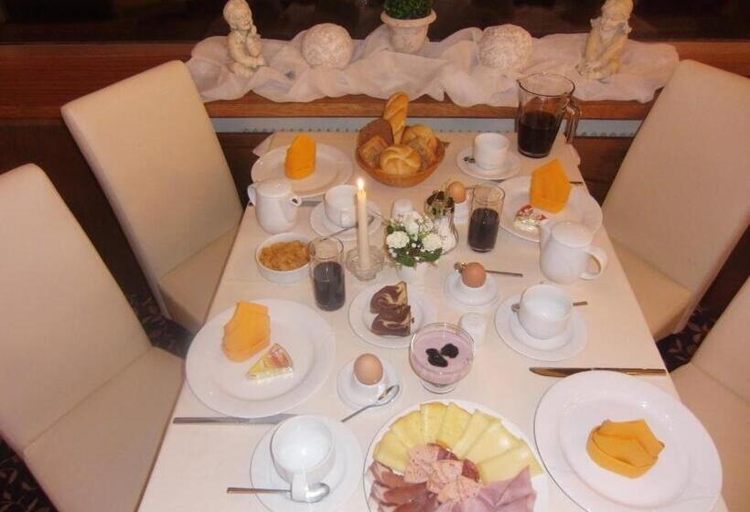 פנסיון Haus Amaris