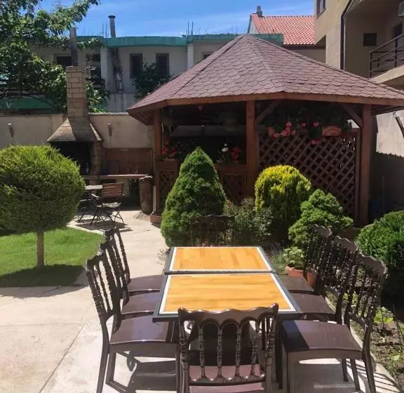 Majatalo Vila Doda
