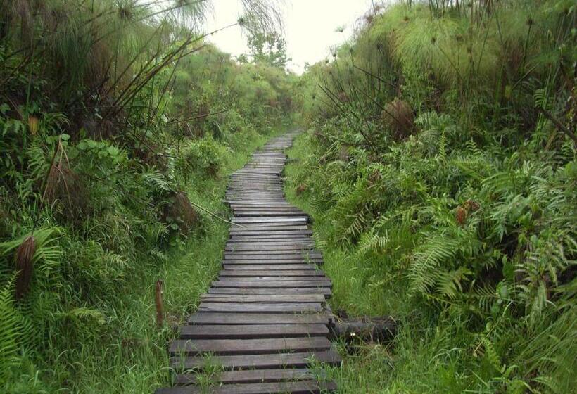 Dutchess Hotel And Restaurant