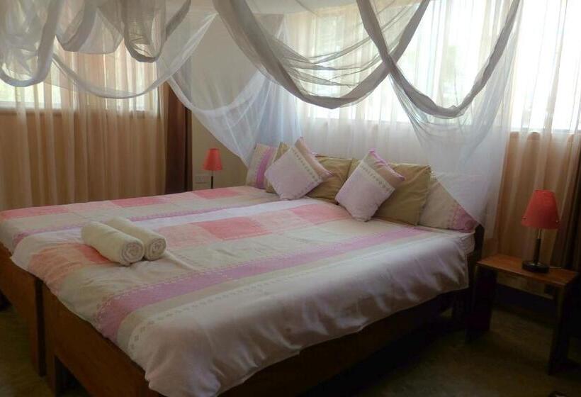 Dutchess Hotel And Restaurant