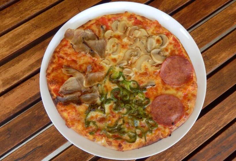 Dutchess Hotel And Restaurant