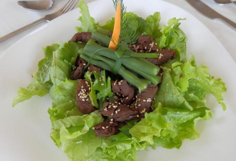 Dutchess Hotel And Restaurant