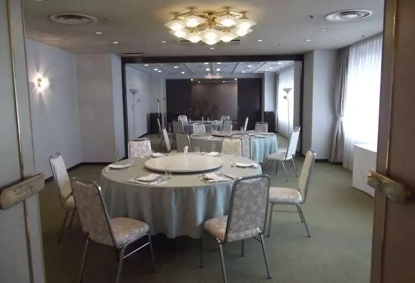 Hotelli Ichikawa Grand