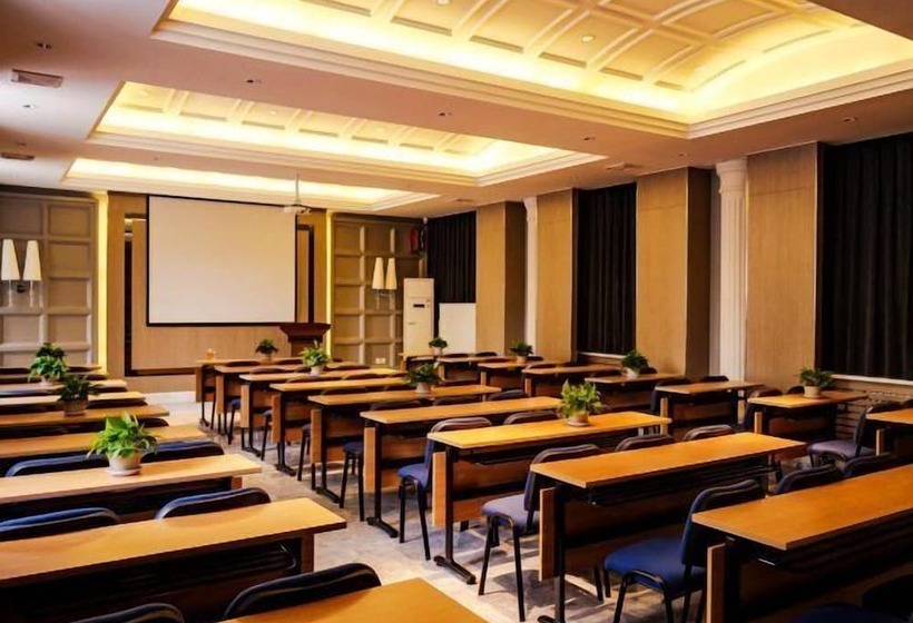 酒店 Jinjiang Inn Fuxin Yingbin Street