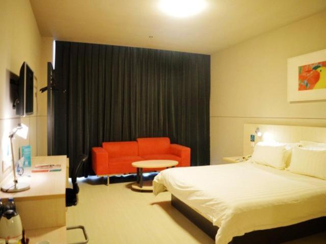 Hotel Jinjiang Inn Shijiazhuang Railway Station West Square Branch