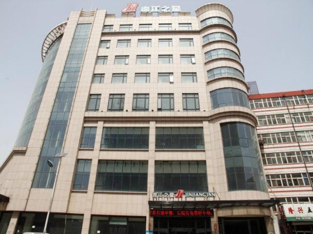 酒店 Jinjiang Inn Zhangjiakou Xuanhua People's Park