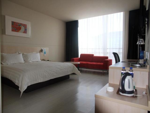 酒店 Jinjiang Inn Zhangjiakou Xuanhua People's Park