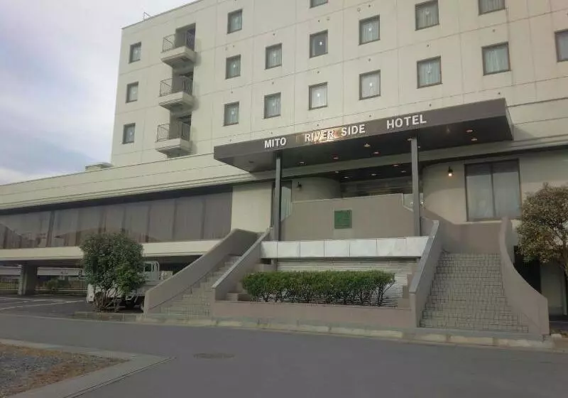 Hotelli Mito Riverside