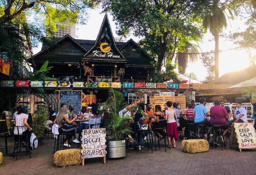 هتل Parklands Shade