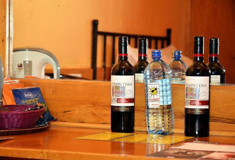 هتل Parklands Shade