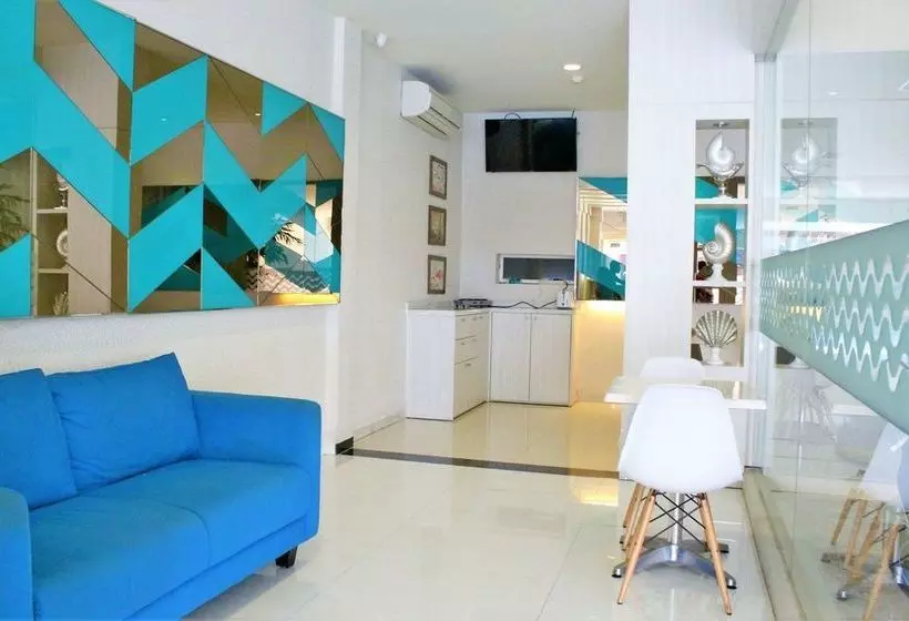 ホテル Zen Rooms Pasar Ikan Losari