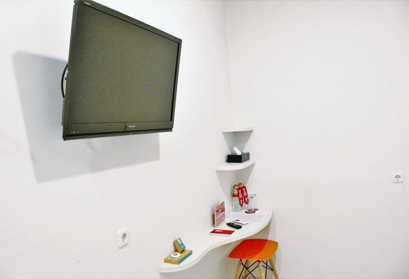 ホテル Zen Rooms Pasar Ikan Losari