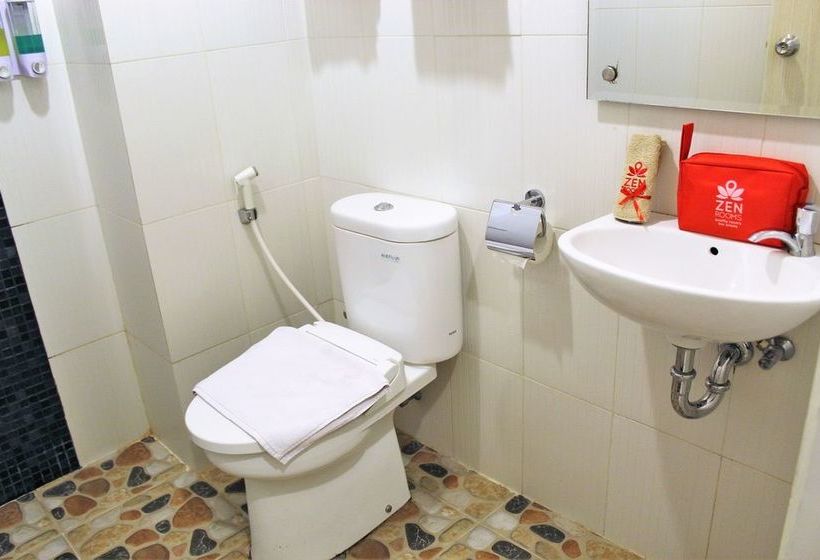 ホテル Zen Rooms Pasar Ikan Losari