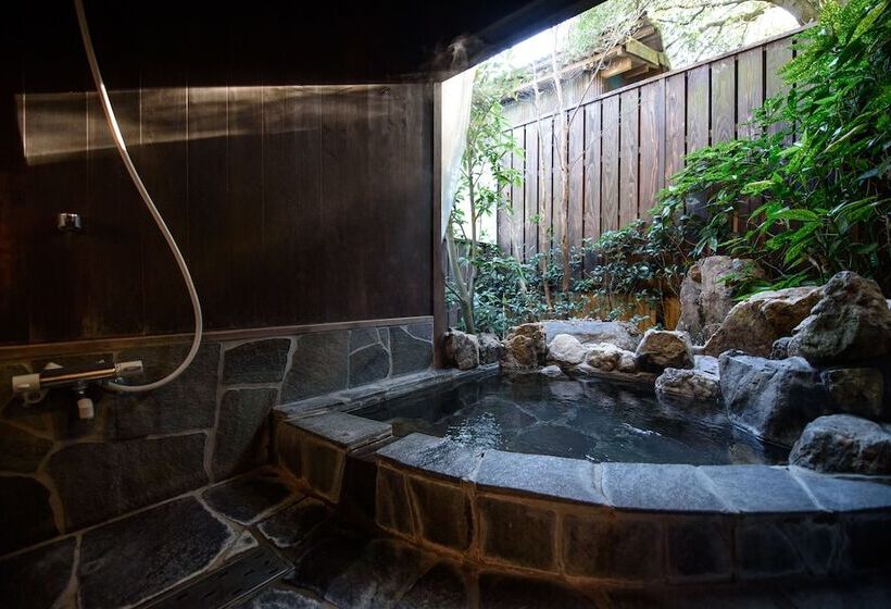 Ryokan Yunohira Kamiyanagiya