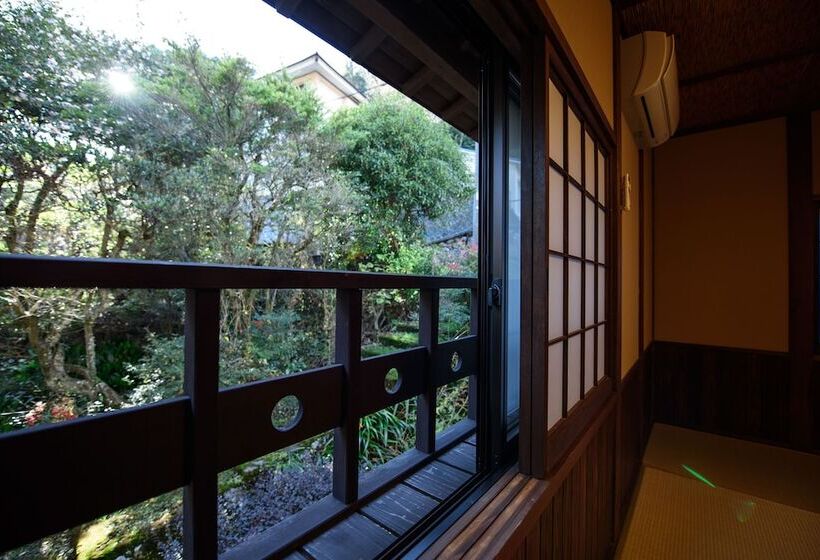 Ryokan Yunohira Kamiyanagiya