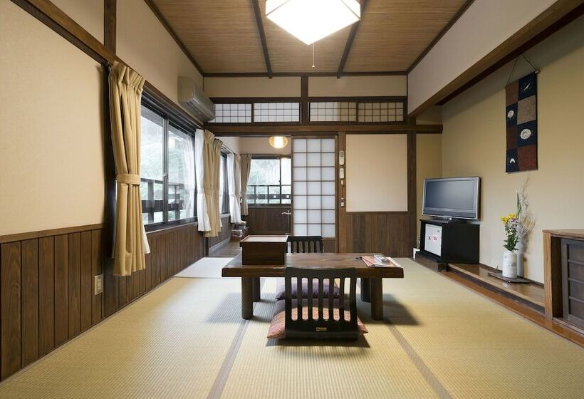 Ryokan Yunohira Kamiyanagiya