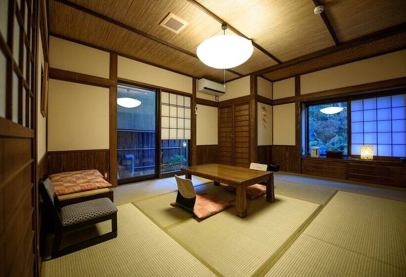 Ryokan Yunohira Kamiyanagiya