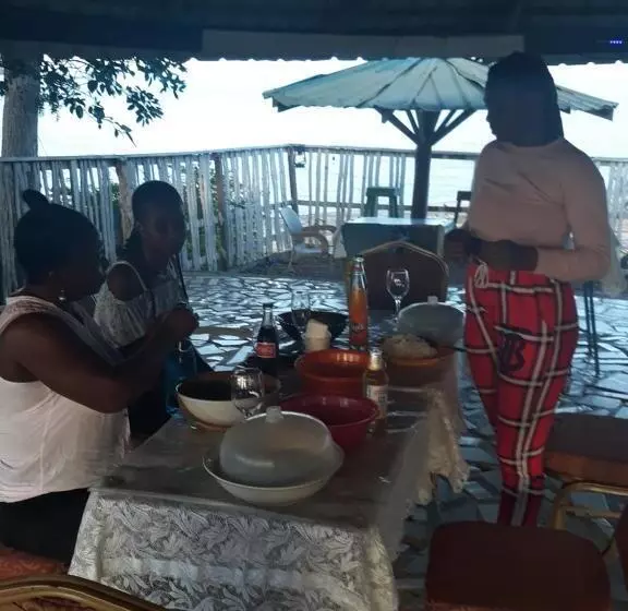 Abuesi Beach Resort