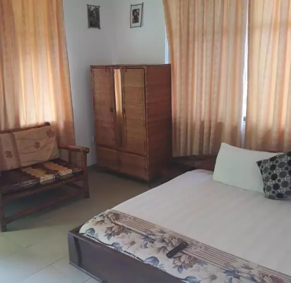 Abuesi Beach Resort