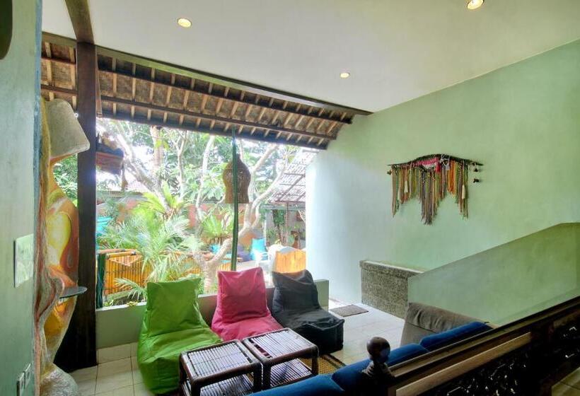 旅馆 Bamboo Paradise