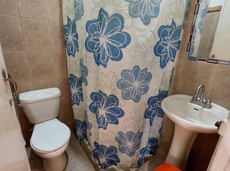 تختخواب و صبحانه Hostal Ruinas De San Sebastián