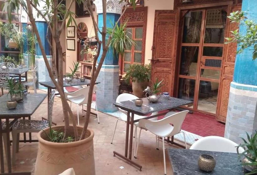 تختخواب و صبحانه Les Bains De Fez Tara