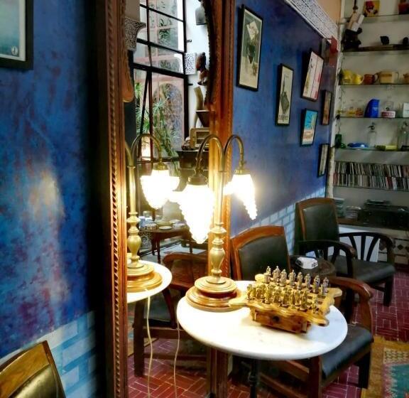 تختخواب و صبحانه Les Bains De Fez Tara