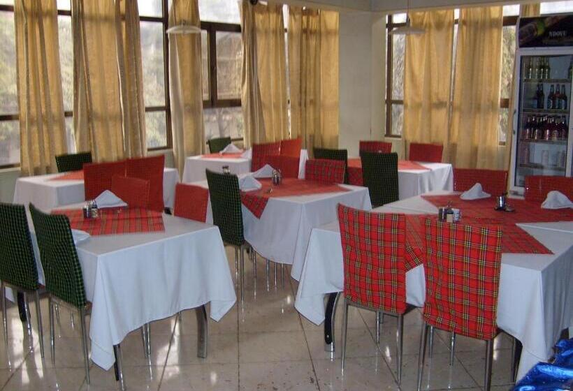 בית מלון כפרי Panama Inn