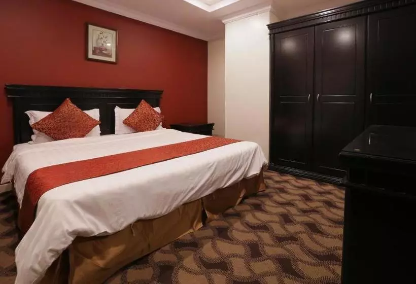 هتل Radmah Suites Jubail