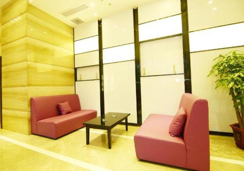 Отель Lavande  Jiangmen Yingbin Avenue Branch